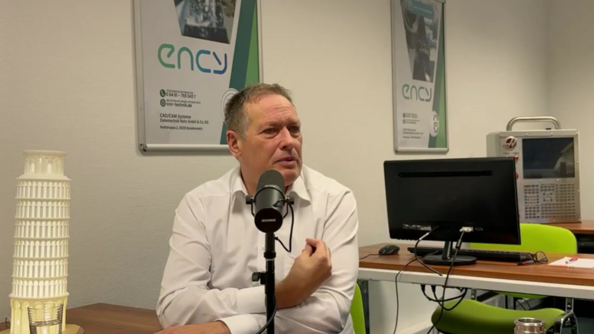 Zum Video Podcast | CAD/CAM Programmiersoftware für CNC Maschinen und Industrieroboter